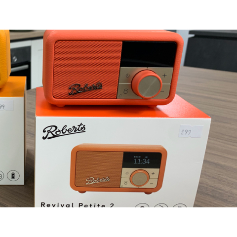 Roberts Revival Roberts R260BK, Revival Radio, Black Soundstore
